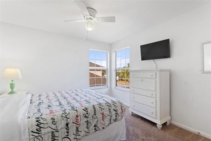 Image No.21-6 Bed Property for sale