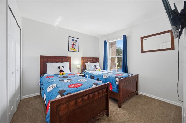 Image No.12-4 Bed Townhouse for sale