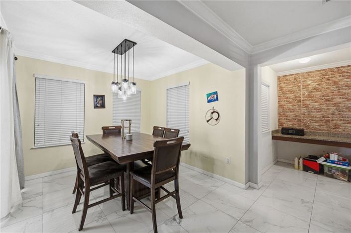 Image No.14-4 Bed Property for sale