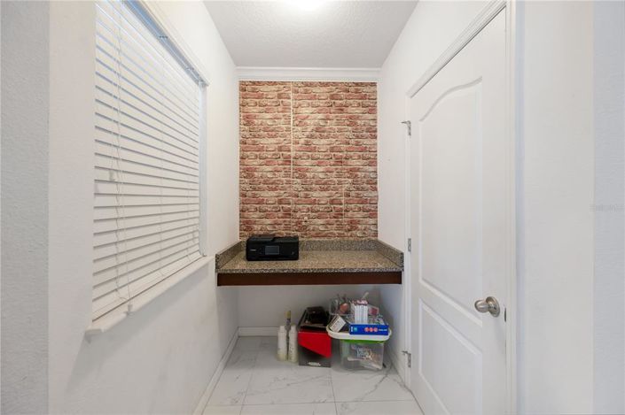 Image No.15-4 Bed Property for sale