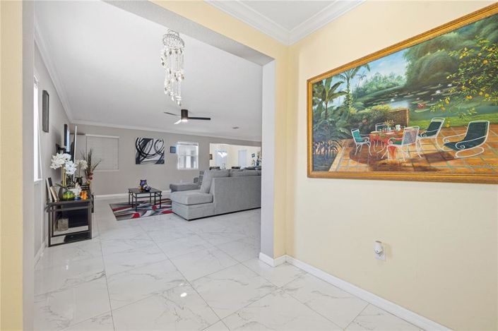 Image No.5-4 Bed Property for sale