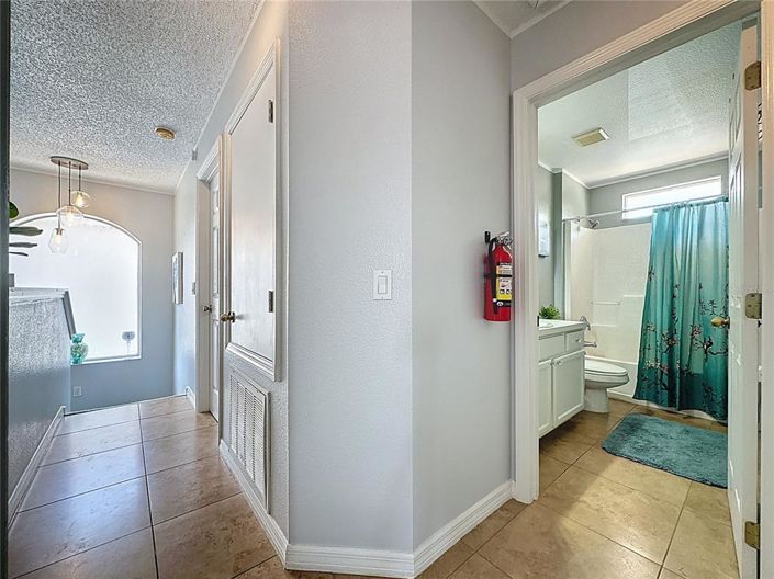 Image No.32-3 Bed Property for sale