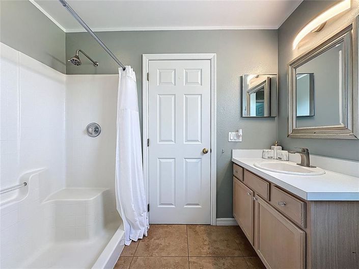 Image No.43-3 Bed Property for sale