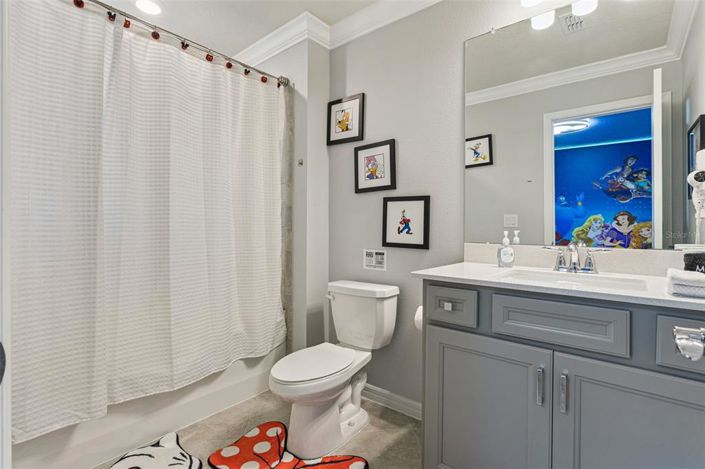 Image No.24-5 Bed Property for sale