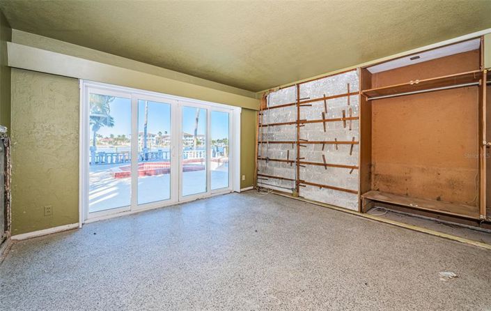 Image No.25-Propriété de 6 chambres à vendre à Treasure Island