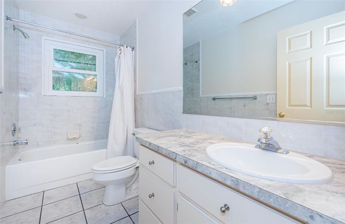 Image No.34-Propriété de 6 chambres à vendre à Treasure Island