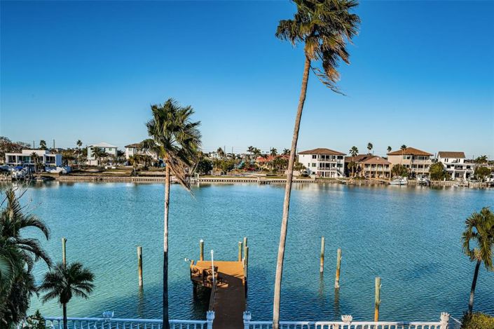 Image No.56-Propriété de 6 chambres à vendre à Treasure Island