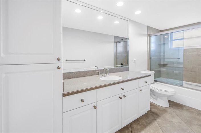 Image No.36-Propriété de 2 chambres à vendre à St. Petersburg