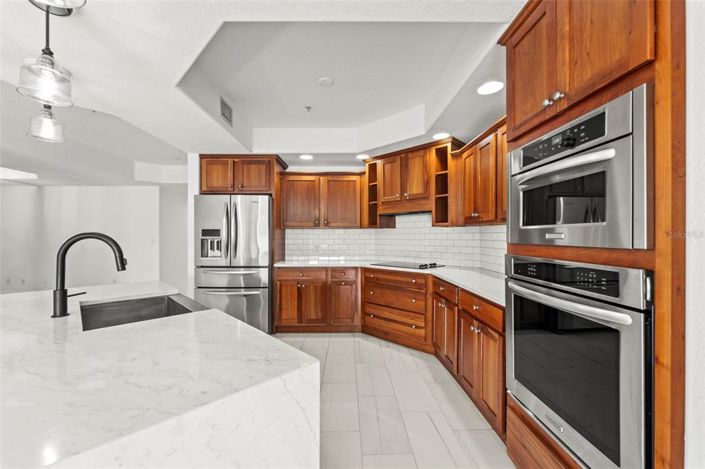 Image No.11-3 Bed Property for sale