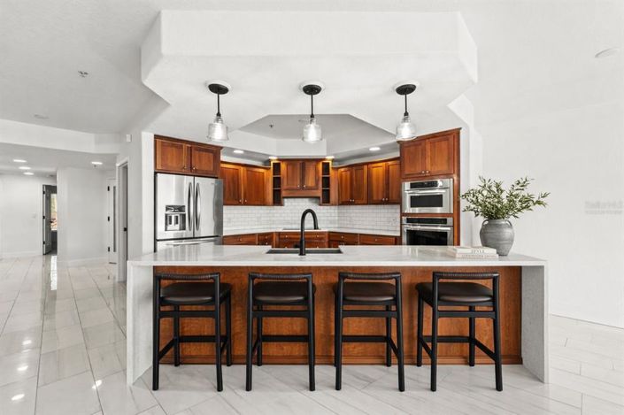 Image No.13-3 Bed Property for sale