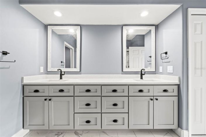 Image No.29-3 Bed Property for sale