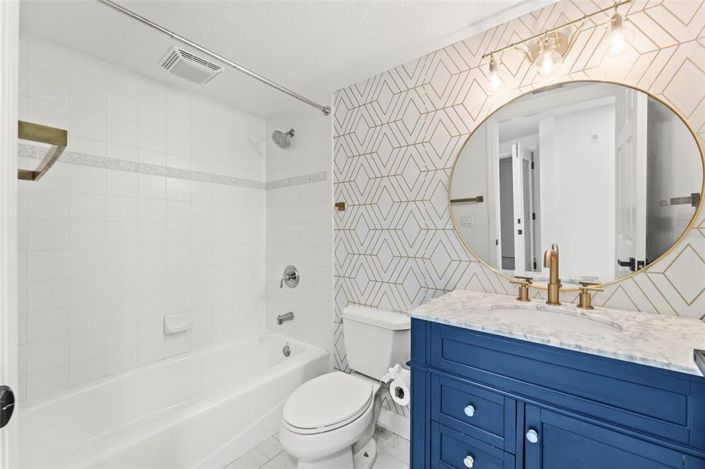 Image No.43-3 Bed Property for sale