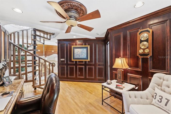 Image No.36-4 Bed Townhouse for sale