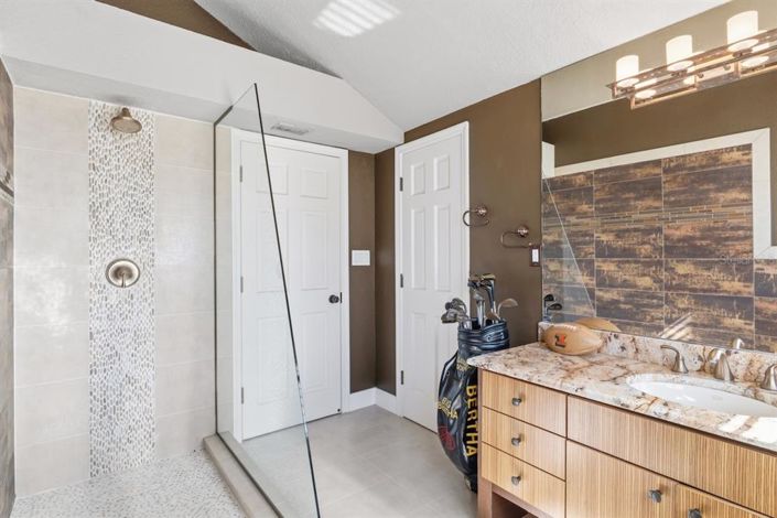 Image No.44-4 Bed Townhouse for sale