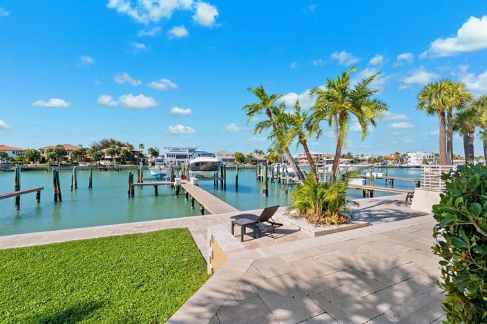 Image No.60-4 Bed Townhouse for sale