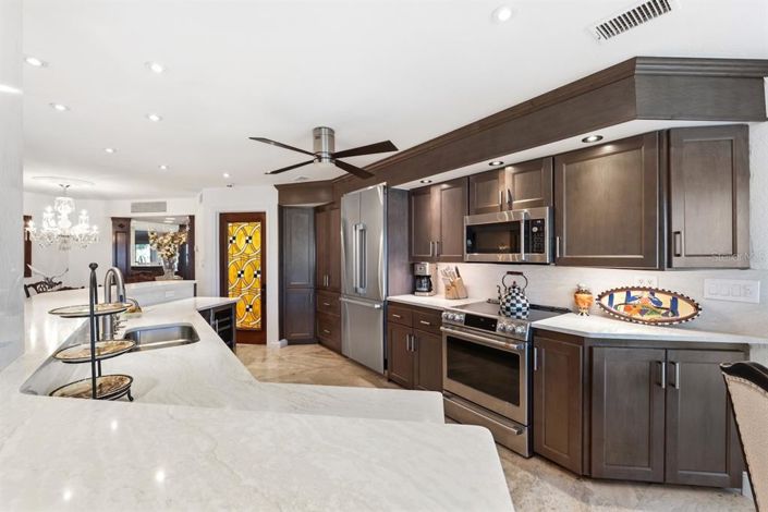 Image No.8-4 Bed Townhouse for sale