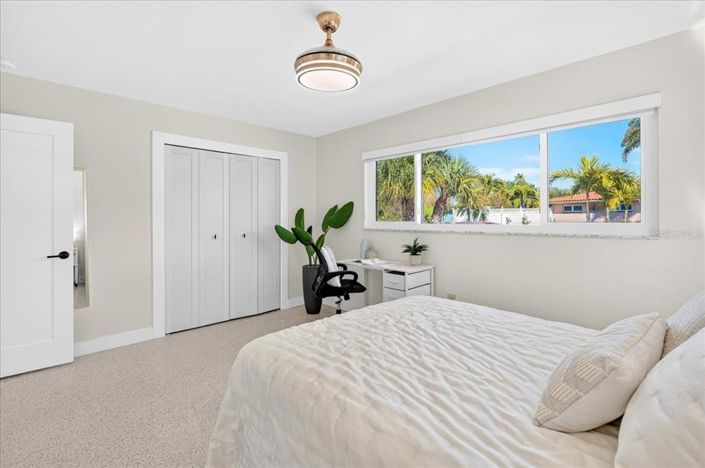 Image No.16-3 Bed Property for sale