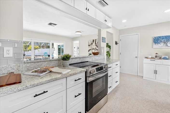 Image No.7-3 Bed Property for sale