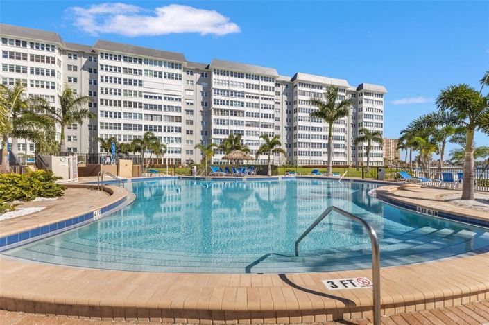 Image No.32-Propriété de 2 chambres à vendre à St. Petersburg