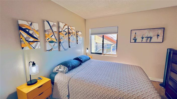 Image No.26-1 Bed Property for sale