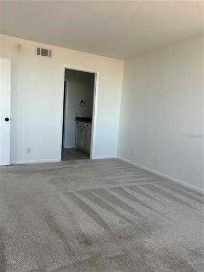 Image No.15-2 Bed Property for sale