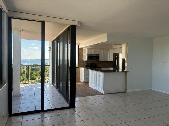 Image No.5-2 Bed Property for sale