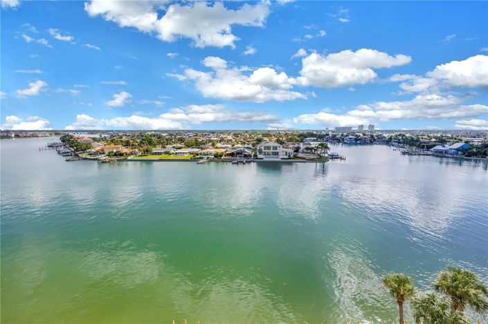 Image No.28-2 Bed Property for sale