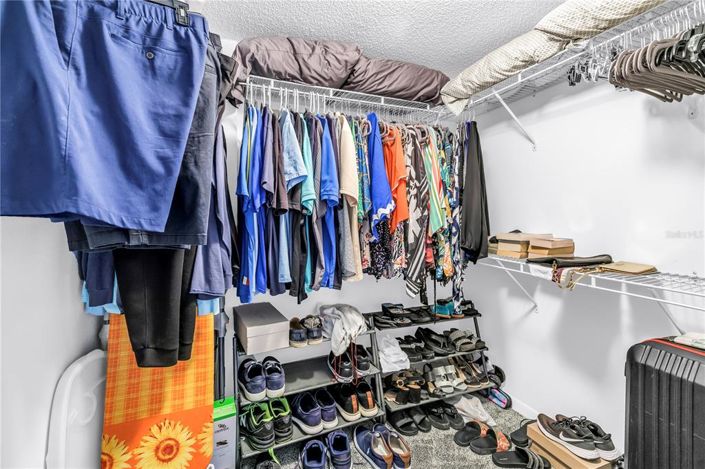 Image No.33-2 Bed Property for sale