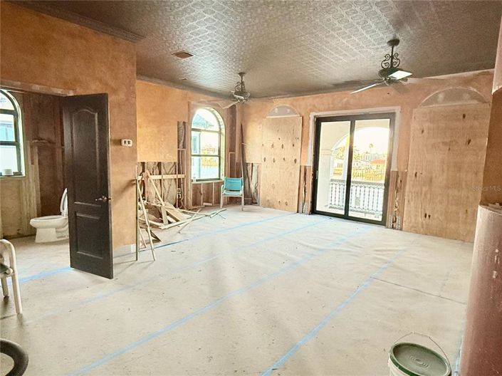 Image No.19-Propriété de 5 chambres à vendre à Treasure Island