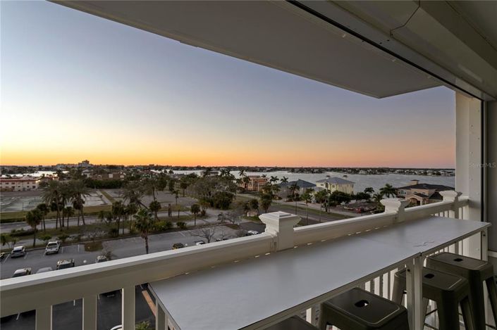 Image No.27-2 Bed Property for sale