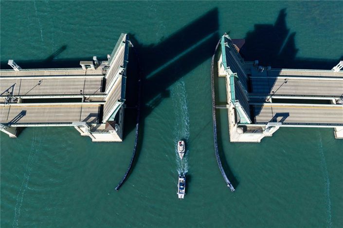 Image No.32-2 Bed Property for sale