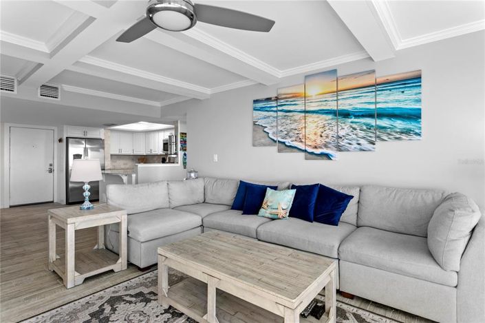 Image No.8-2 Bed Property for sale