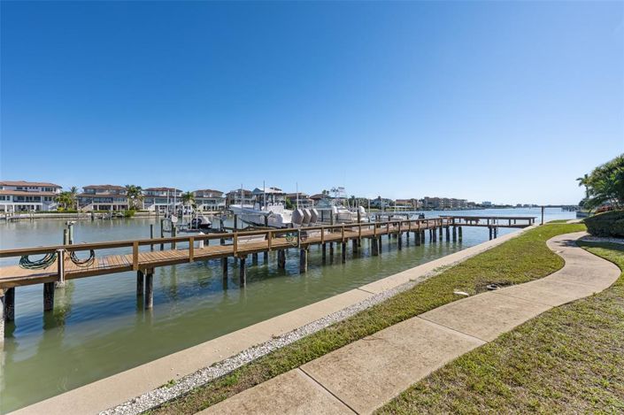 Image No.40-Propriété de 2 chambres à vendre à St. Petersburg
