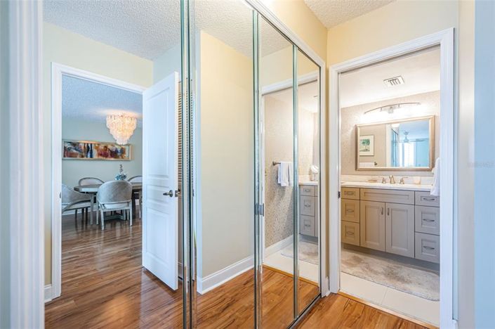 Image No.32-Propriété de 2 chambres à vendre à St. Pete Beach