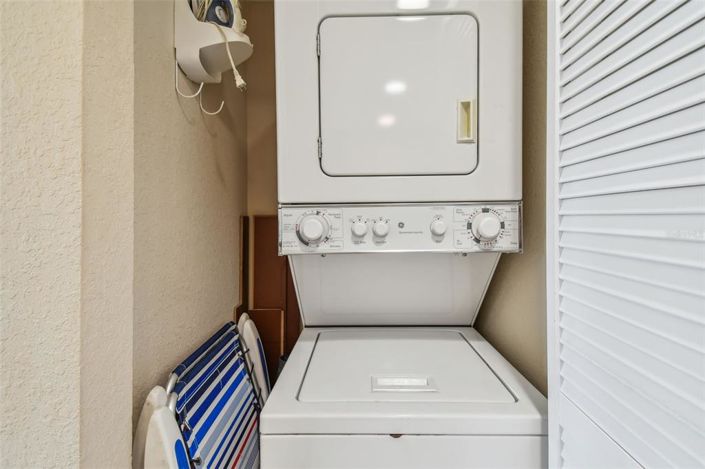 Image No.33-2 Bed Property for sale