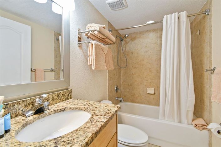 Image No.38-2 Bed Property for sale