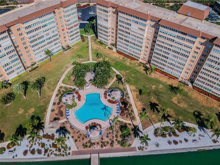 Image No.19-2 Bed Property for sale