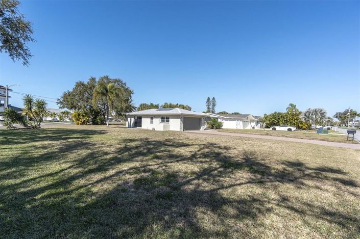 Image No.32-Propriété de 3 chambres à vendre à Treasure Island
