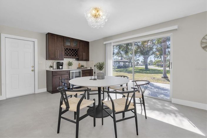 Image No.9-Propriété de 3 chambres à vendre à Treasure Island