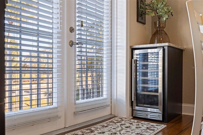 Image No.11-3 Bed Townhouse for sale