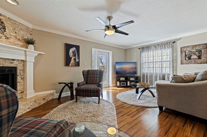 Image No.17-3 Bed Townhouse for sale