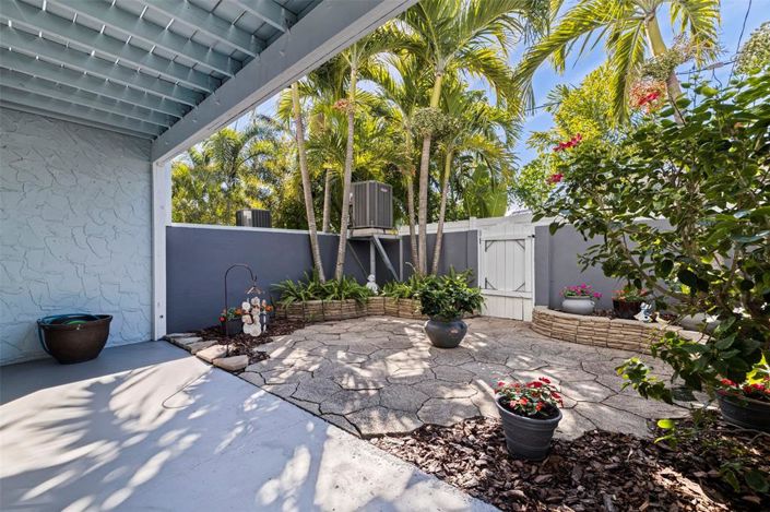 Image No.39-3 Bed Townhouse for sale