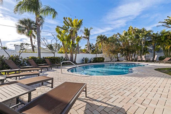 Image No.42-3 Bed Townhouse for sale