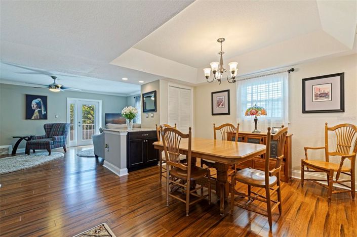 Image No.5-3 Bed Townhouse for sale