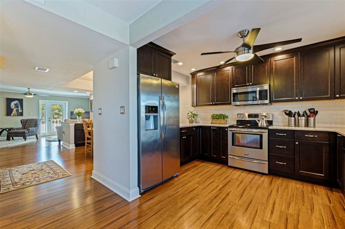 Image No.7-3 Bed Townhouse for sale