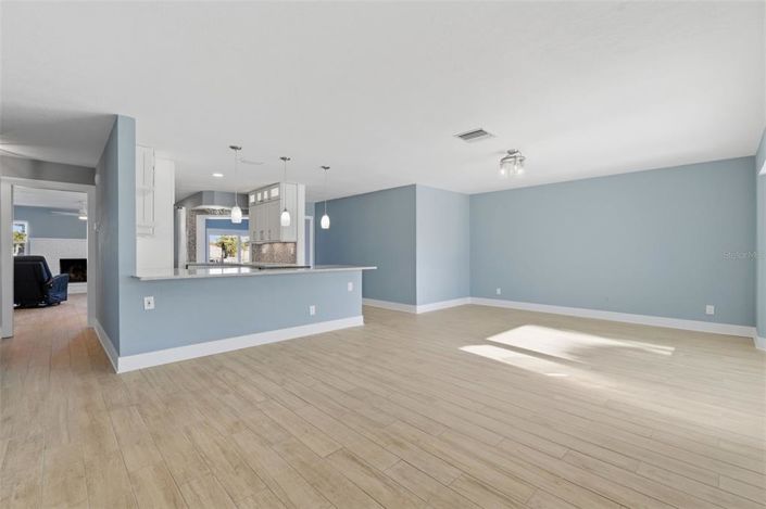 Image No.11-Propriété de 3 chambres à vendre à Treasure Island