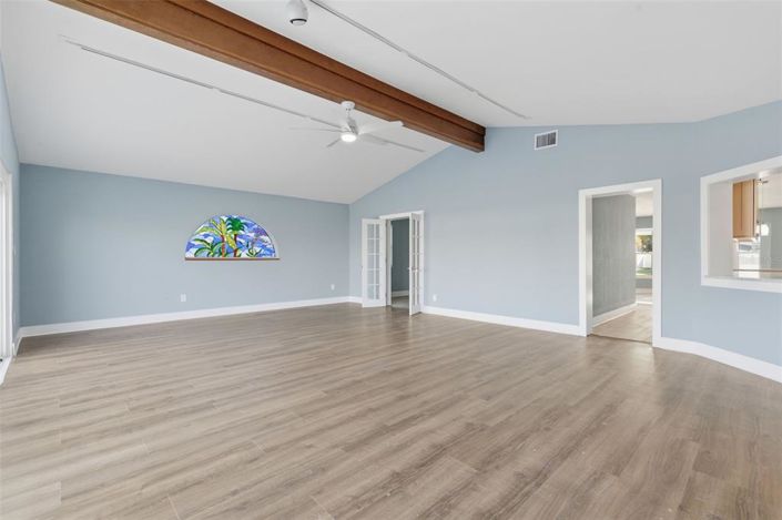 Image No.19-Propriété de 3 chambres à vendre à Treasure Island