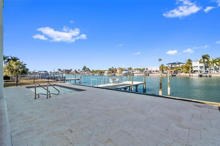 Image No.28-Propriété de 3 chambres à vendre à Treasure Island