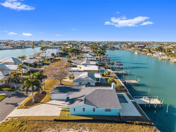 Image No.37-Propriété de 3 chambres à vendre à Treasure Island