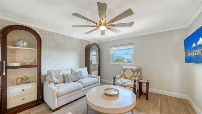 Image No.27-3 Bed Property for sale